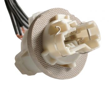 Ford/GM 2458, 3057 & 3157 Park, Turn & Tail Light Socket Pigtail – 3-Wire